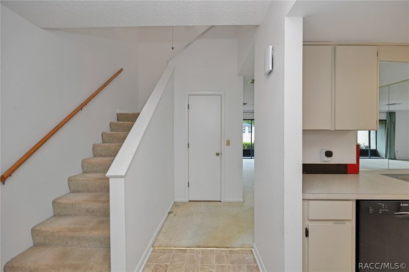 Enjoy a Florida carefree lifestyle here as your condo - photo 7