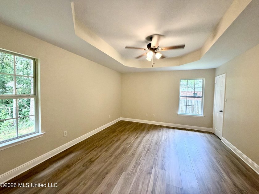 Perfect Starter Home -Buy for less than rent! Built in 2019 - photo 9