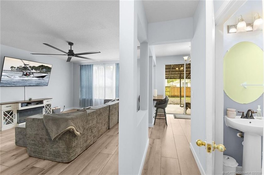 Located in the highly desirable Palm Pointe at Martin Downs - photo 10