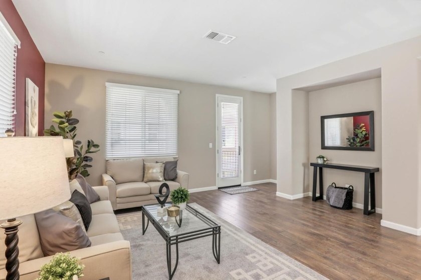 Ask about LOW interest rate in the low 5smuters Dream Home! - photo 3