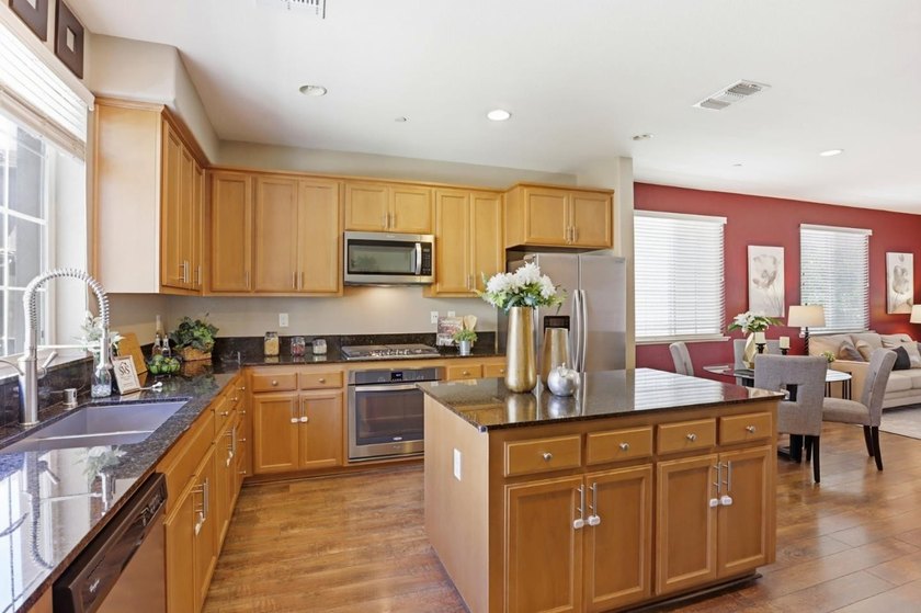 Ask about LOW interest rate in the low 5smuters Dream Home! - photo 6
