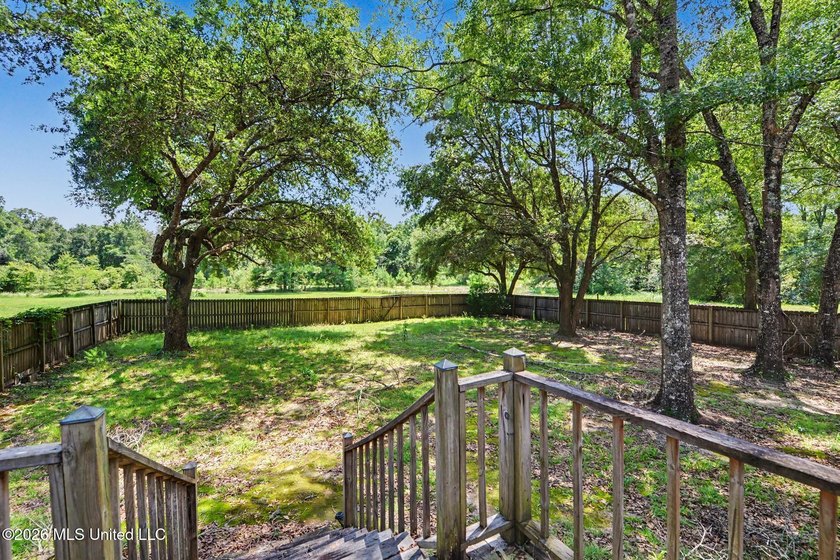 Spacious 3BR/2BA double-wide home with 2,342 SF on 1.37 acres in - photo 26