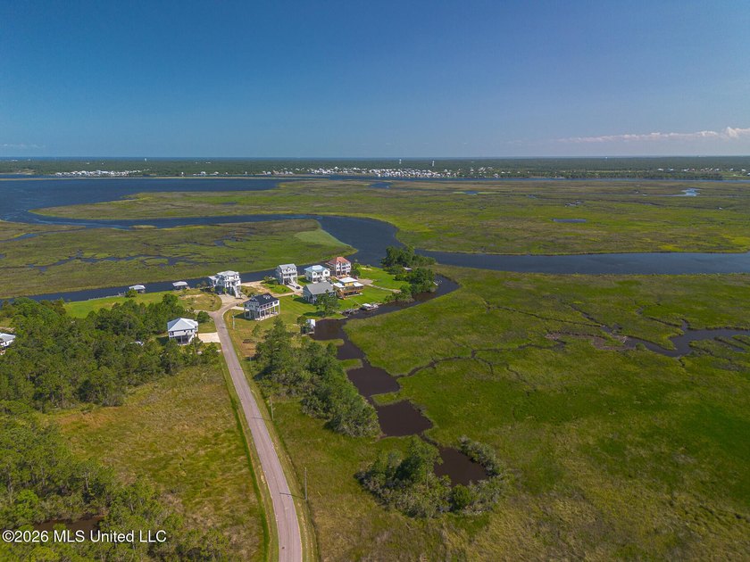 LOT # 102 - Discover one of the Mississippi Gulf Coast's premier - photo 9