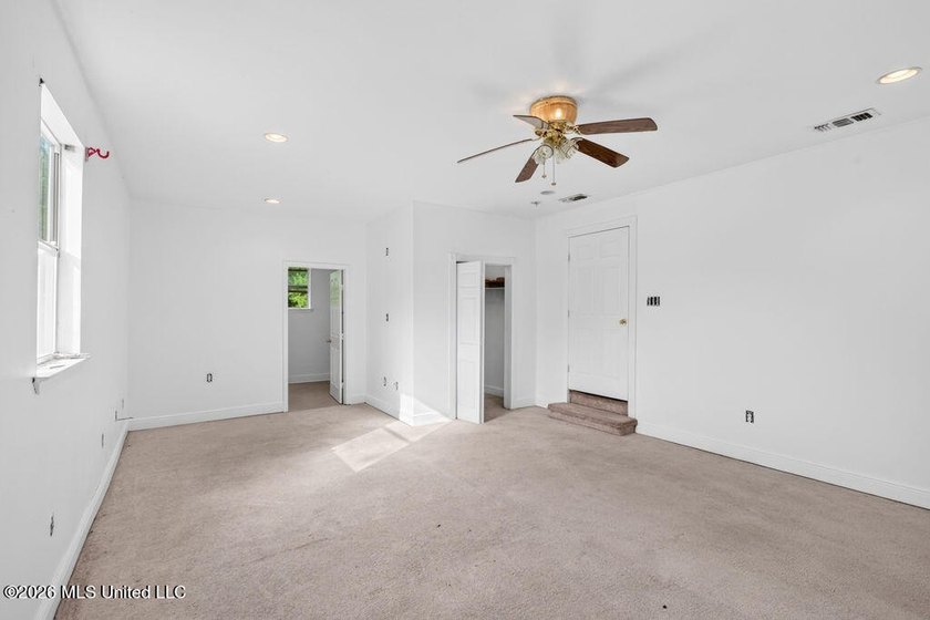 **Charming Bay Saint Louis Cottage - A Steal of a Deal!** - photo 7