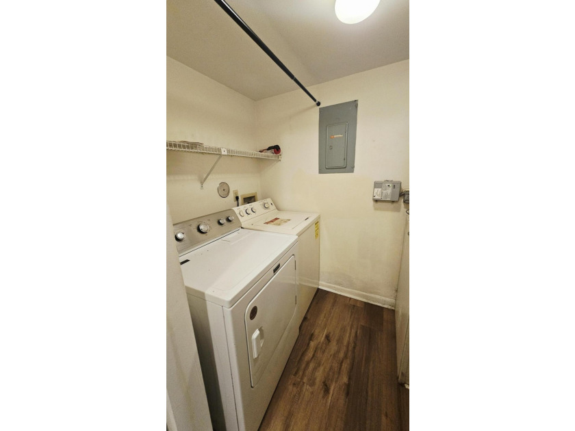 Two bedroom first floor unit in the lovely community of Sable - photo 7