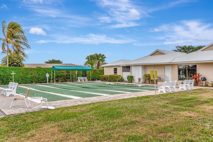 Welcome to Boca Lakes, a 55+ gated community in the heart of - photo 31