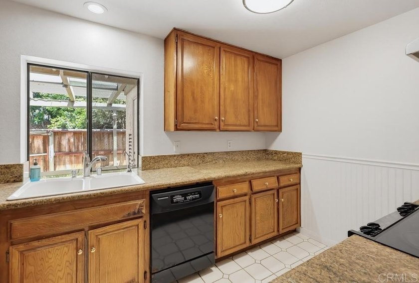 Welcome to one of Mission Playmor's largest floor plans! This - photo 22