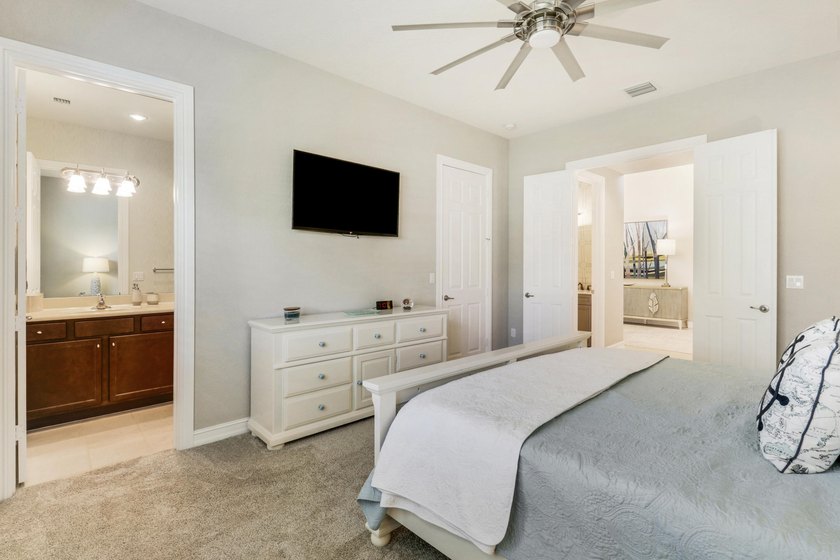 Enjoy refined lakefront living in the prestigious Bay Hill at - photo 28