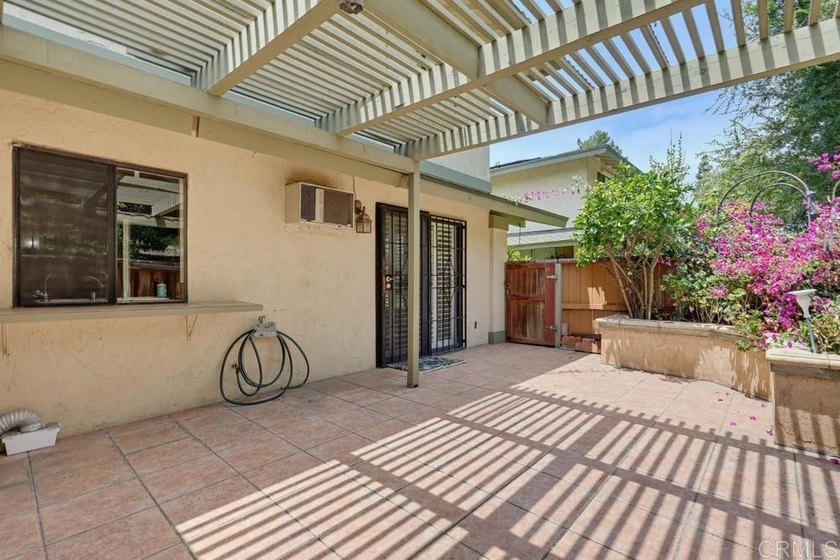 Welcome to one of Mission Playmor's largest floor plans! This - photo 46