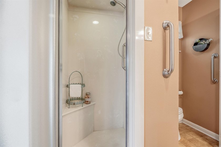Discover this amazing split floor plan home with TWO primary - photo 11