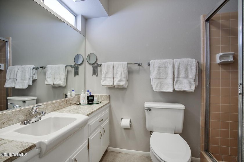 This home qualifies for a Free 1 year buy down though Rocket - photo 6