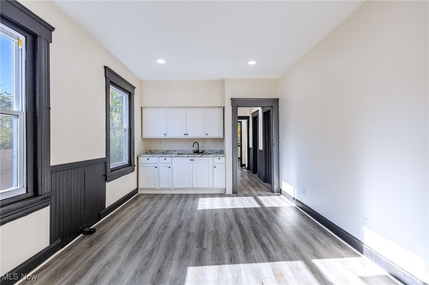 Come check out this stunningly duplex in Cleveland's Goodrich - photo 14