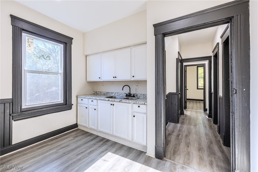 Come check out this stunningly duplex in Cleveland's Goodrich - photo 19
