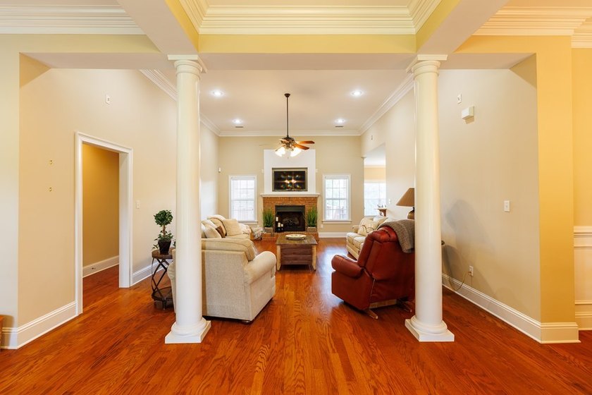 Located on a quiet cul-de-sac in the desirable Cypress Lakes - photo 6