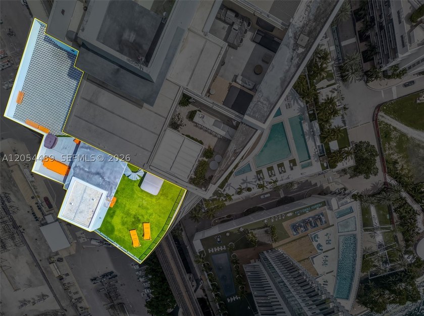 Largest total square foot penthouse at Riverfront. IVY PH-12 in - photo 9