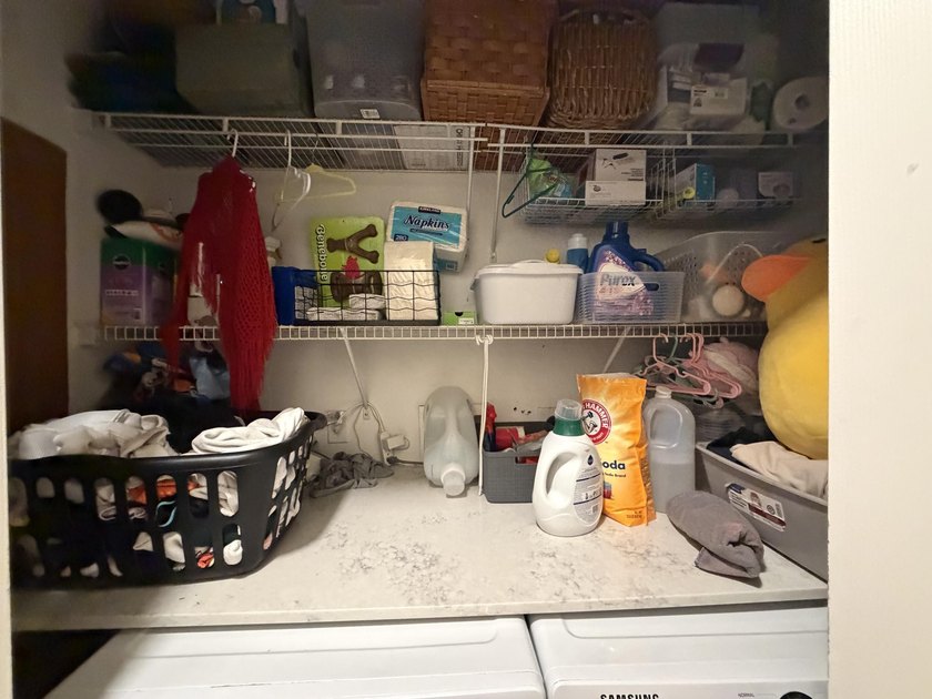 Welcome to this charming all ages, pet friendly, 3-bedroom - photo 15