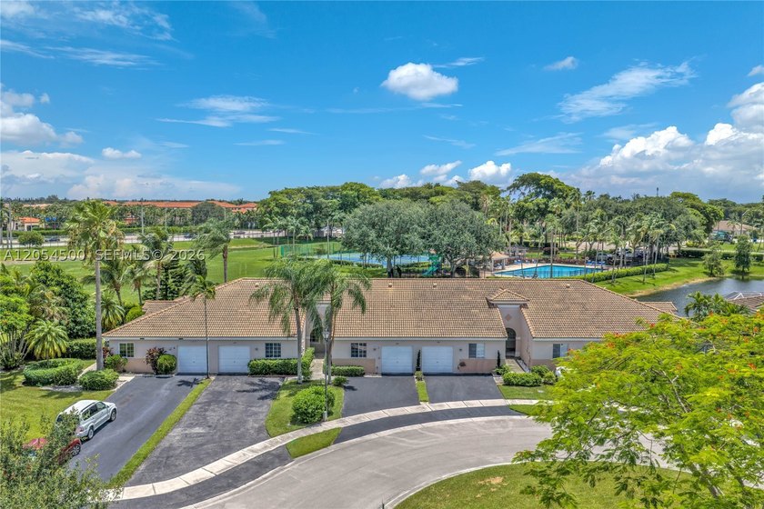 The beautiful LAKE VIEW is one of the home's standout features - photo 3
