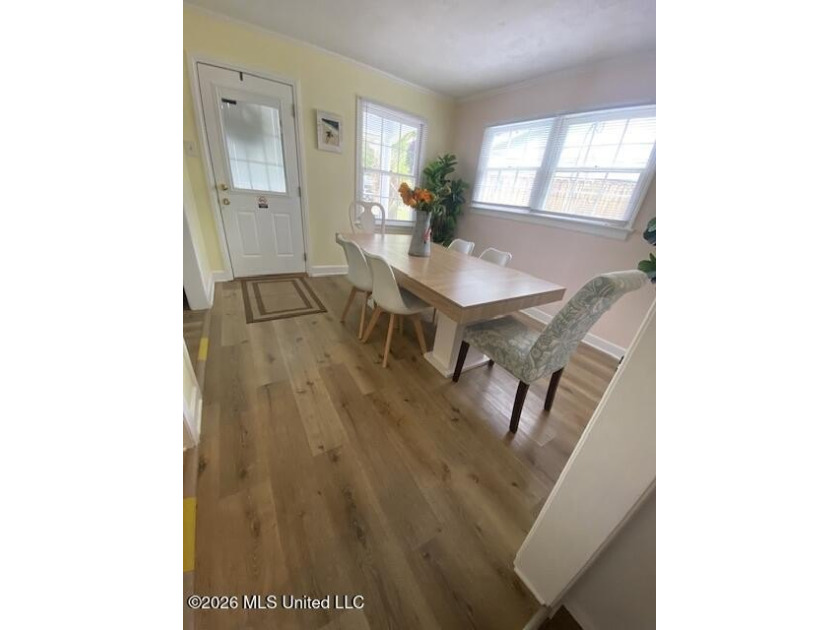 Seller is willing to consider 7000 concession towards buyers - photo 10
