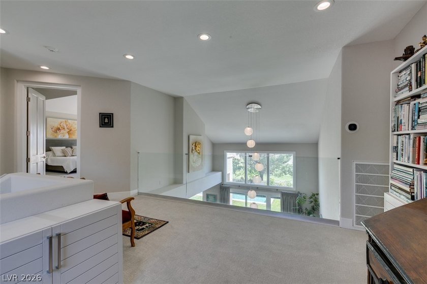 STUNNING RECENTLY RENOVATED CONTEMPORARY HOME ON AN OVERSIZED - photo 26