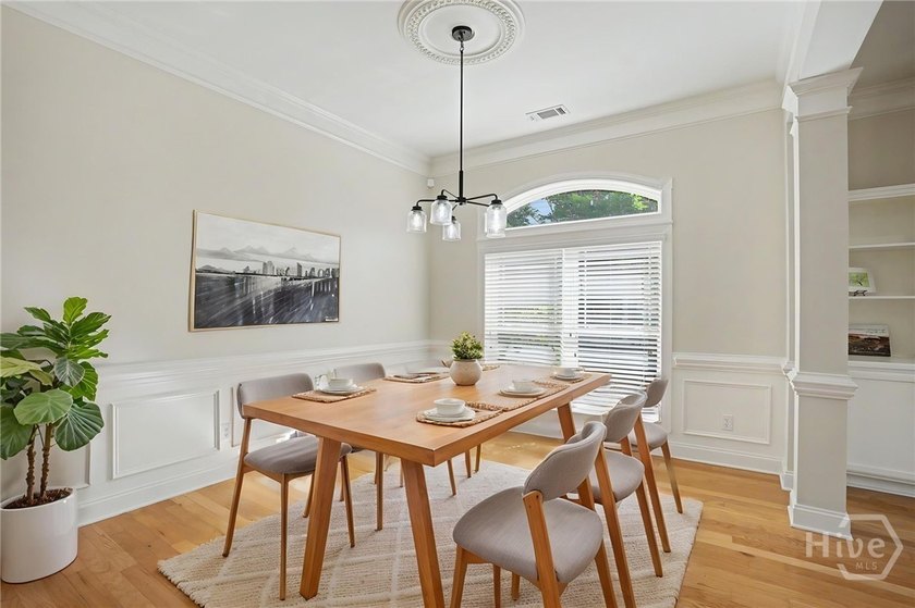 NEW PRICE! Seller is ready to make a move! Presenting an - photo 10