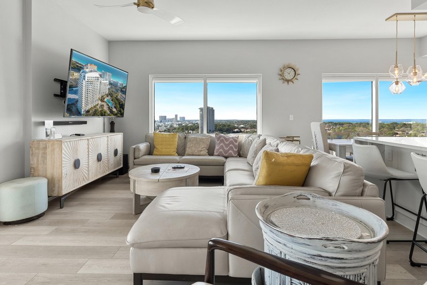 Luxury Gulf-View Condo at Luau | 11th Floor | 3 Bed, 3 Bath | 1 - photo 12