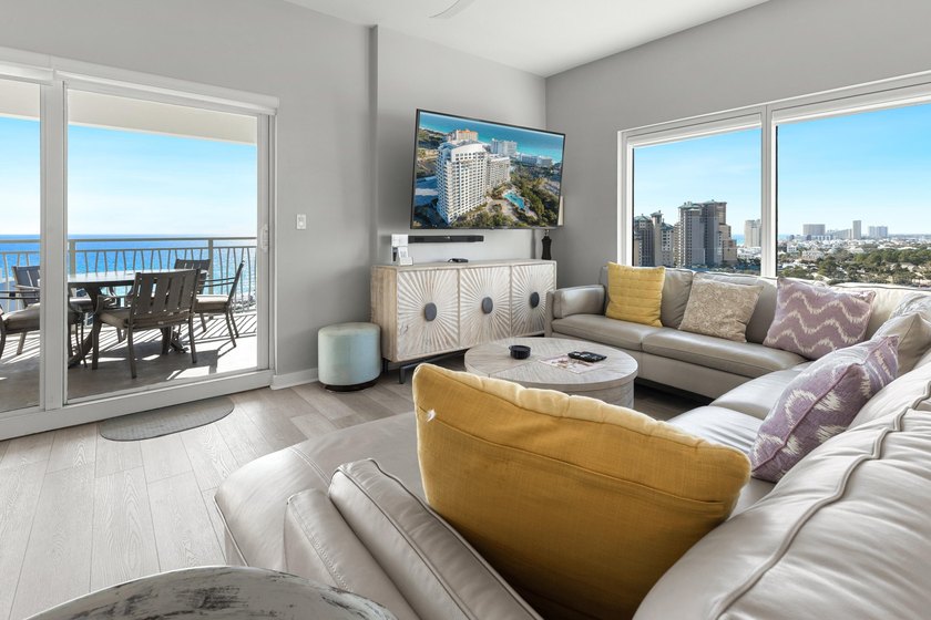 Luxury Gulf-View Condo at Luau | 11th Floor | 3 Bed, 3 Bath | 1 - photo 13