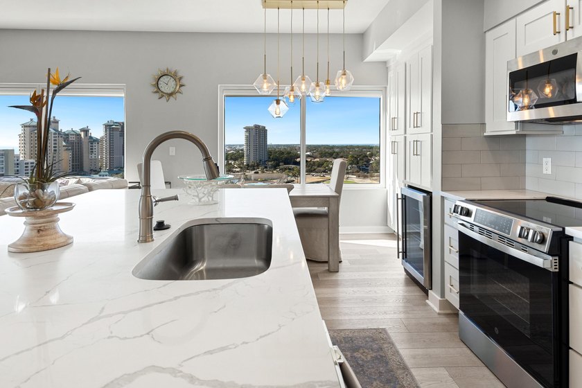 Luxury Gulf-View Condo at Luau | 11th Floor | 3 Bed, 3 Bath | 1 - photo 17