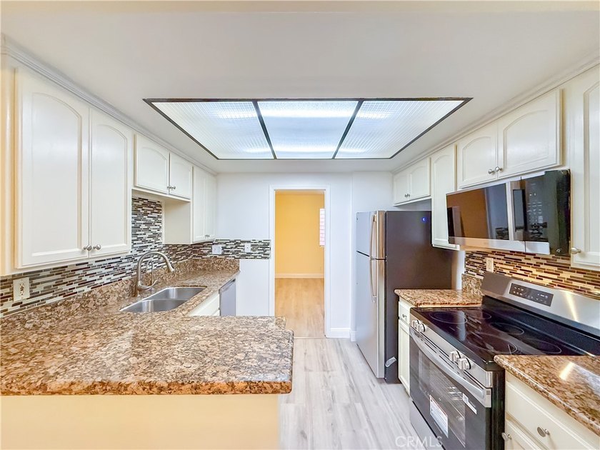 Welcome to the highly sought-after gated community of Fall Creek - photo 14