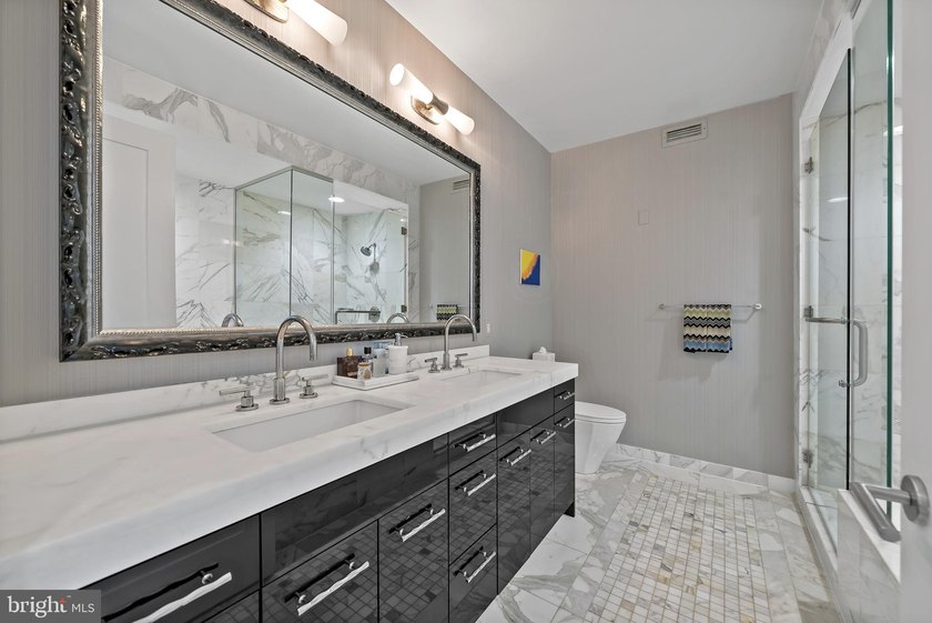PARKING IS INCLUDED! PARKING VALUED OVER $100,000. FULLY - photo 24