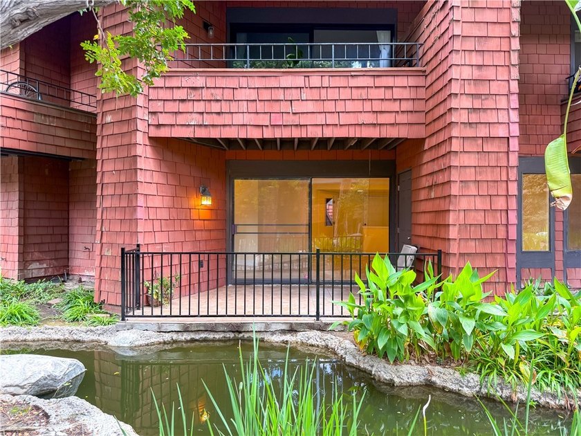 Welcome to the highly sought-after gated community of Fall Creek - photo 34