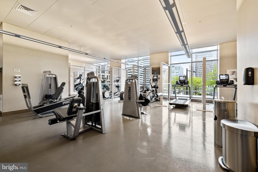 PARKING IS INCLUDED! PARKING VALUED OVER $100,000. FULLY - photo 45