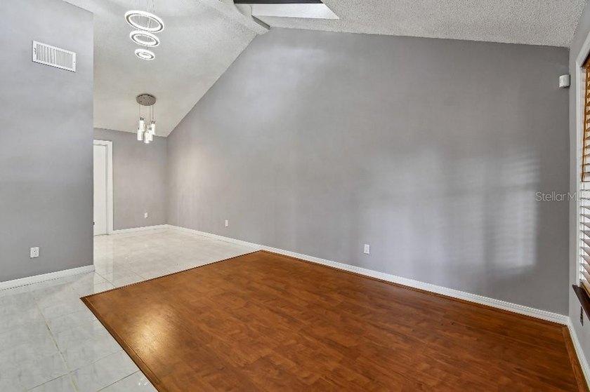 4662 Lighthouse Circle, Orlando, FL 32808 offers comfortable - photo 12