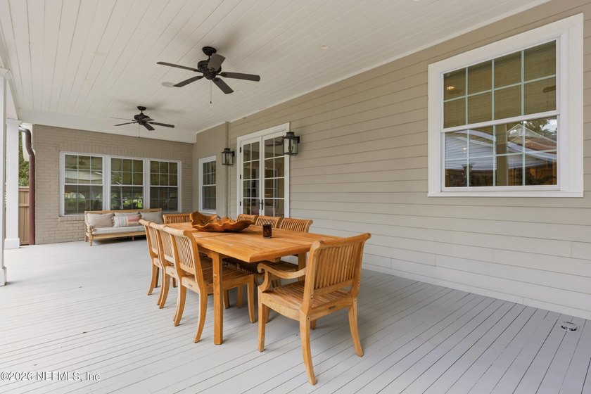 Beautifully renovated 2-story home near San Marco &amp; just a short - photo 16