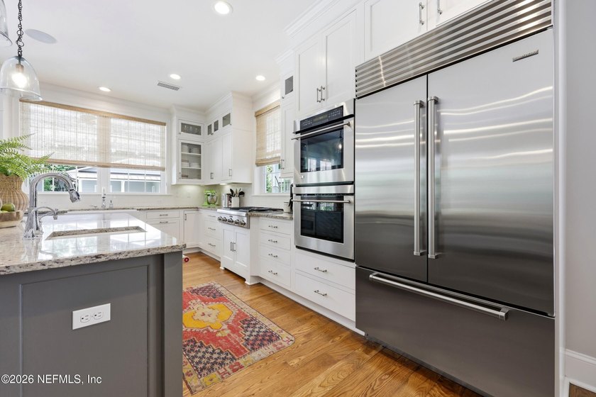 Beautifully renovated 2-story home near San Marco &amp; just a short - photo 25