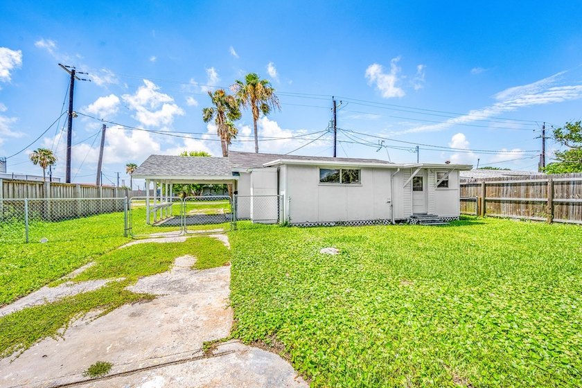 Prime Commercial &amp; Residential Opportunity in the Heart of - photo 28