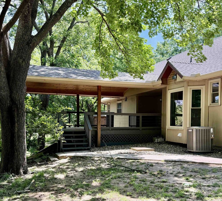 If you've been searching for a home that feels like a retreat - photo 28