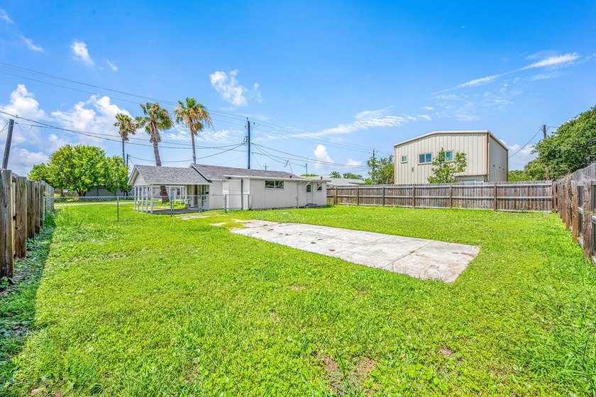 Prime Commercial &amp; Residential Opportunity in the Heart of - photo 30