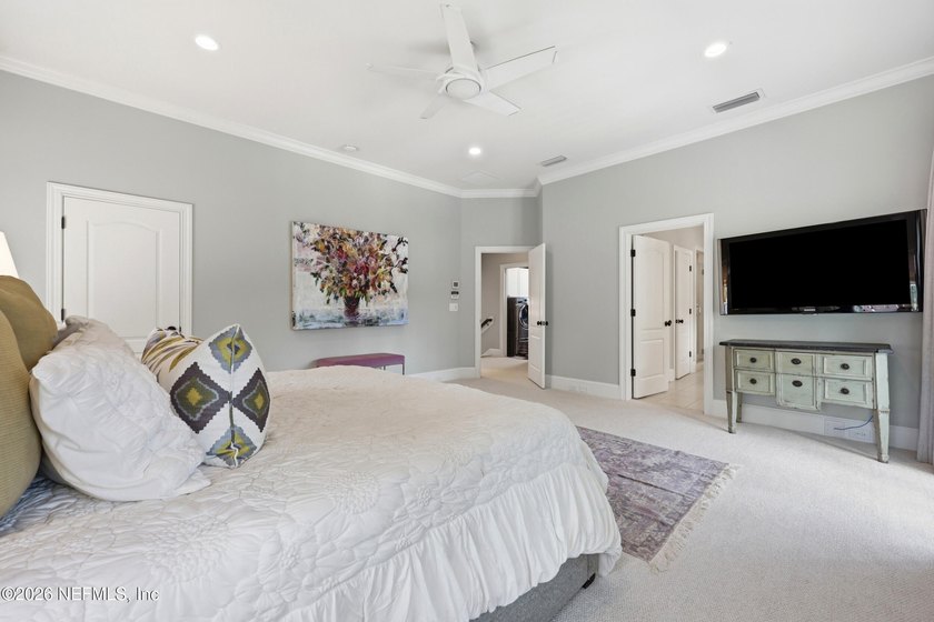 Beautifully renovated 2-story home near San Marco &amp; just a short - photo 36