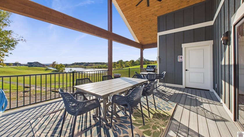 Welcome to your dream waterfront villa at 362 Moon Bay, Kuttawa - photo 49