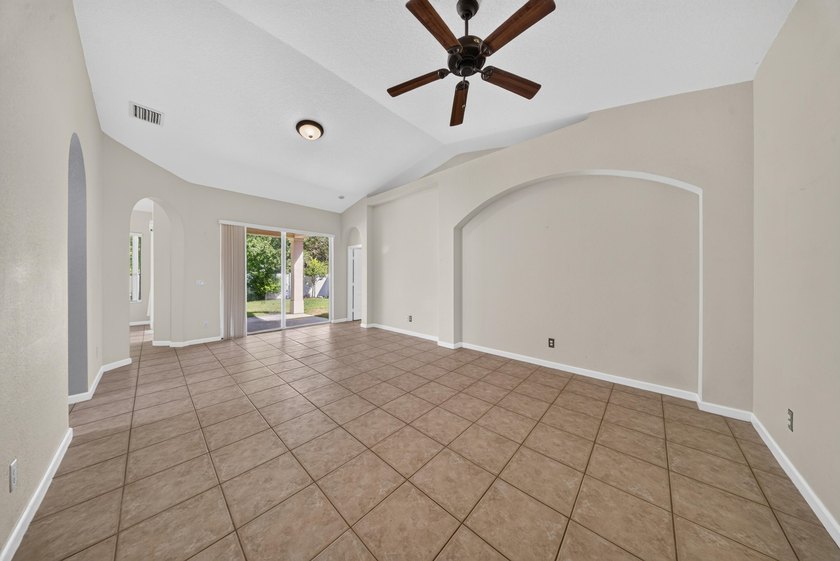 This 3BD/2BA CBS home is located in the gated community of - photo 7