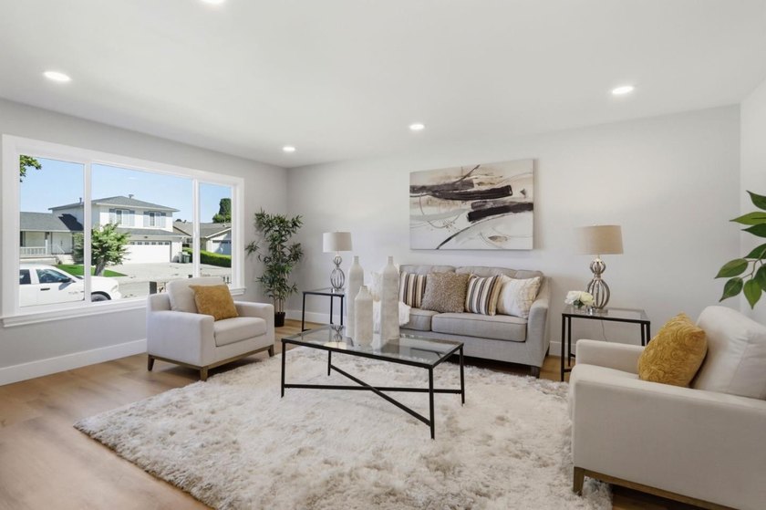 Welcome to Berryessa gem, most desirable Vinci South - photo 3