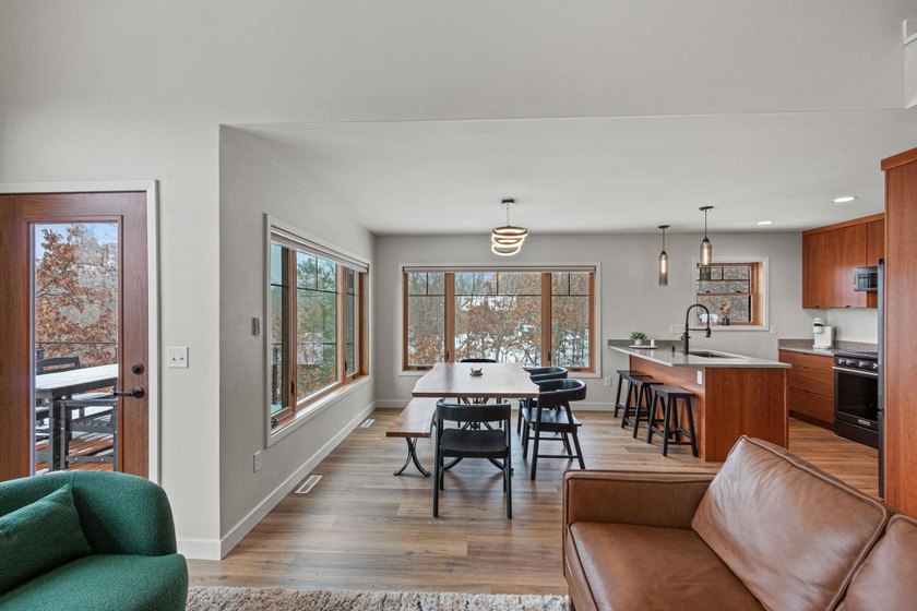 Lake Arrowhead Lake Access Home! This magnificent, nearly new - photo 14