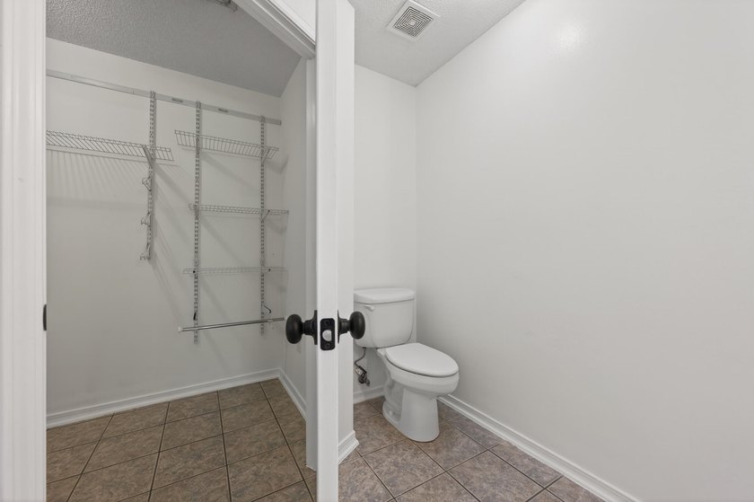 Free 1-0 temp buydown with preferred lender! Welcome to 1602 - photo 38