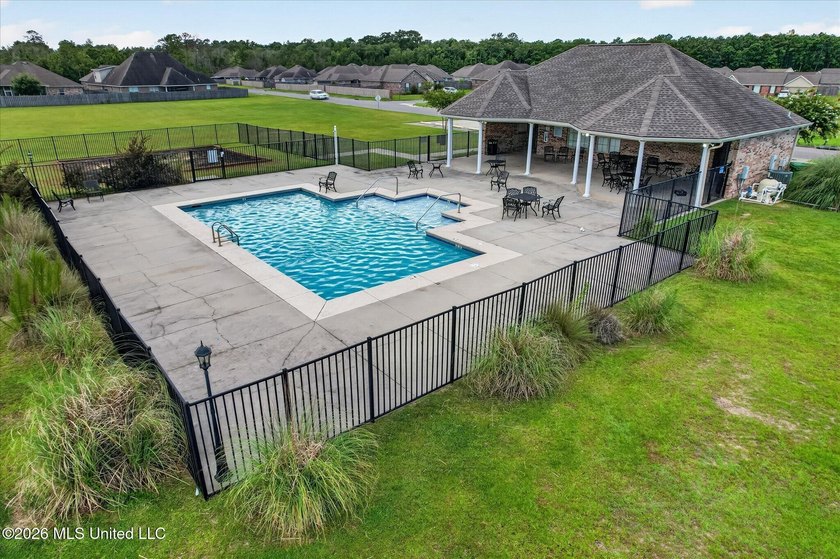 Welcome home!! This spacious 3bed 2 bath split plan in St Martin - photo 48