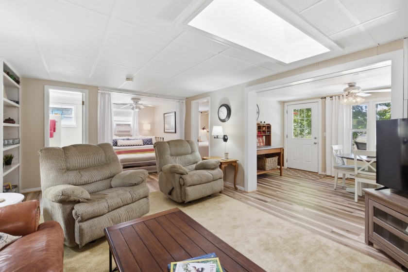 Living Room - photo 12