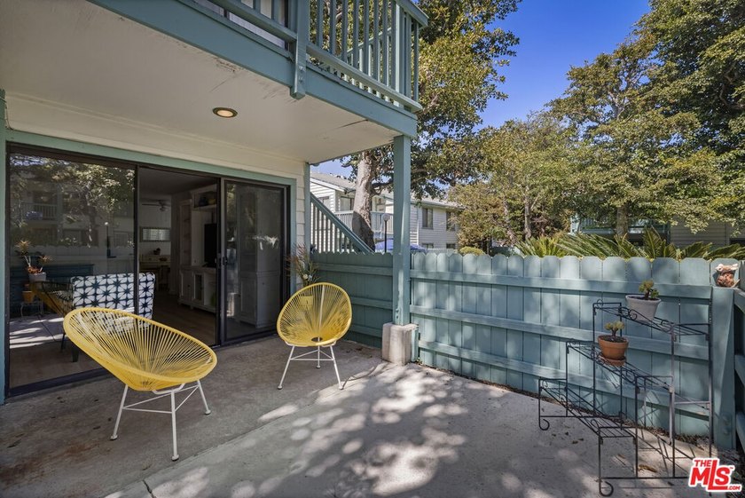 Ideally situated in Ponderosa West, this bright 1-bedroom - photo 8