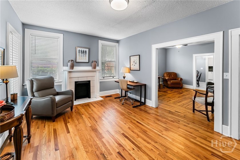 Imagine living in the heart of one of Savannah's most - photo 5