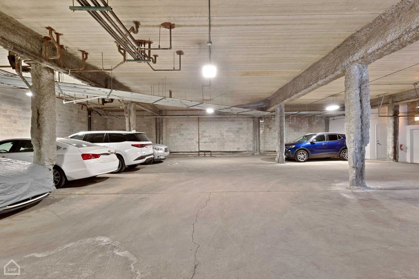 Fluid Integration of a Curated Gallery with Cohesive Design - photo 30