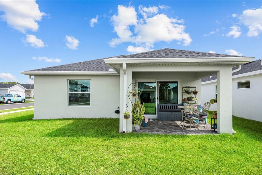 Welcome to this thoughtfully designed 3 bedroom, 2 bathroom - photo 31