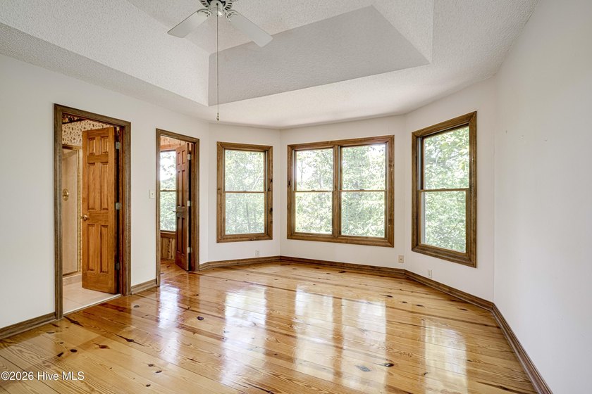 Welcome to an extraordinary lakefront retreat in Savannah Lakes - photo 50